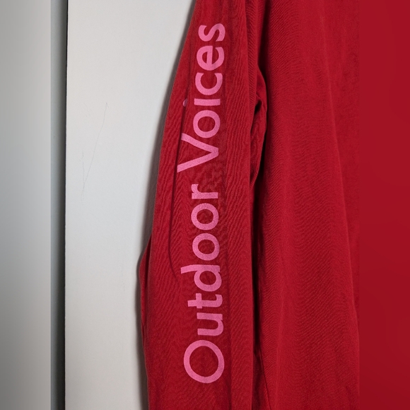 Outdoor voice long sleeve shirt red you can't spell love without OV sz S - Picture 2 of 8